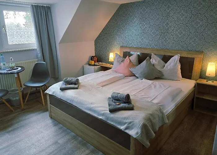 Up Diek